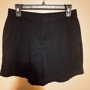 EUC ladies Medium A New Day Black Short